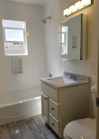 Left Bathroom with Tub