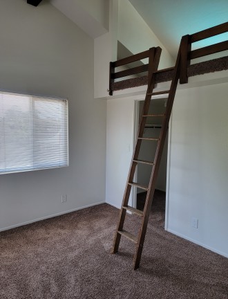Bedroom 4 loft