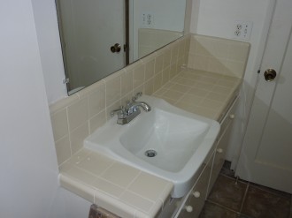 Downstairs Bath2